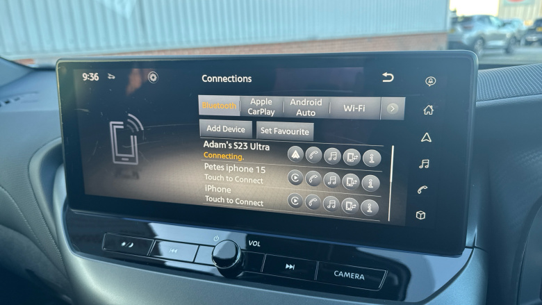 Nissan Juke 1.0 DiG-T N-Connecta 5dr Petrol Hatchback